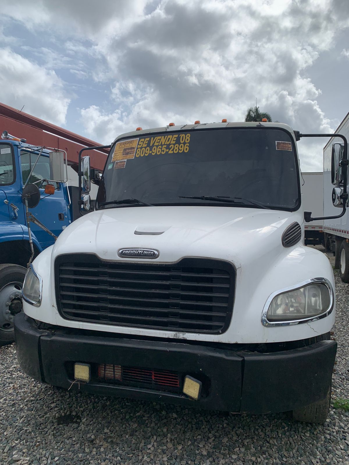 Freightliner M2