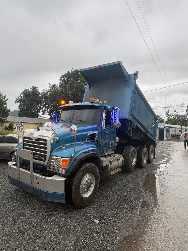 Mack granite