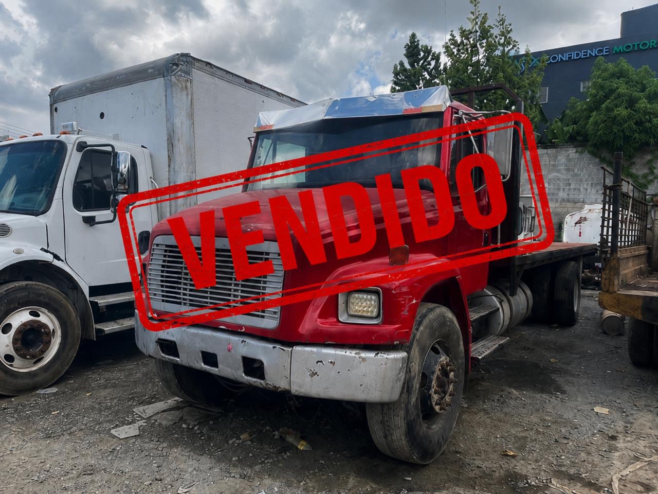 Freigtliner fl70