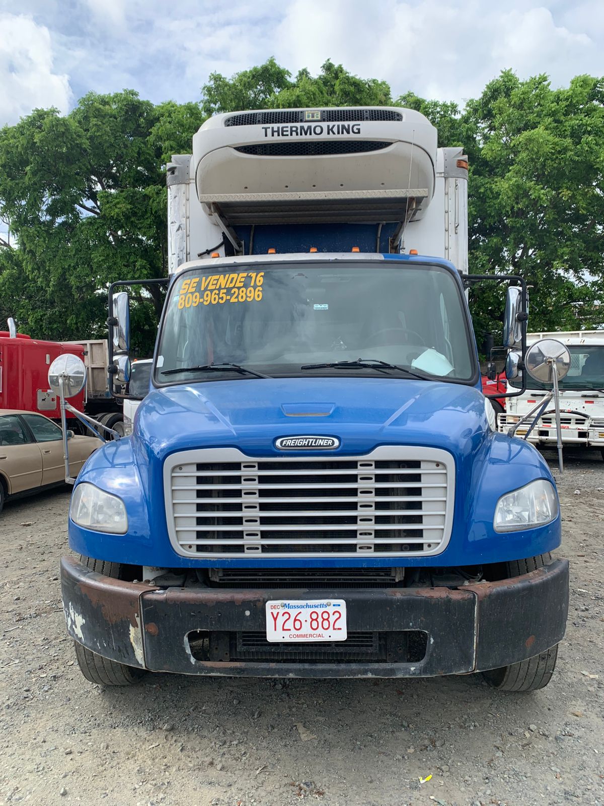 Freightliner Business Class M2