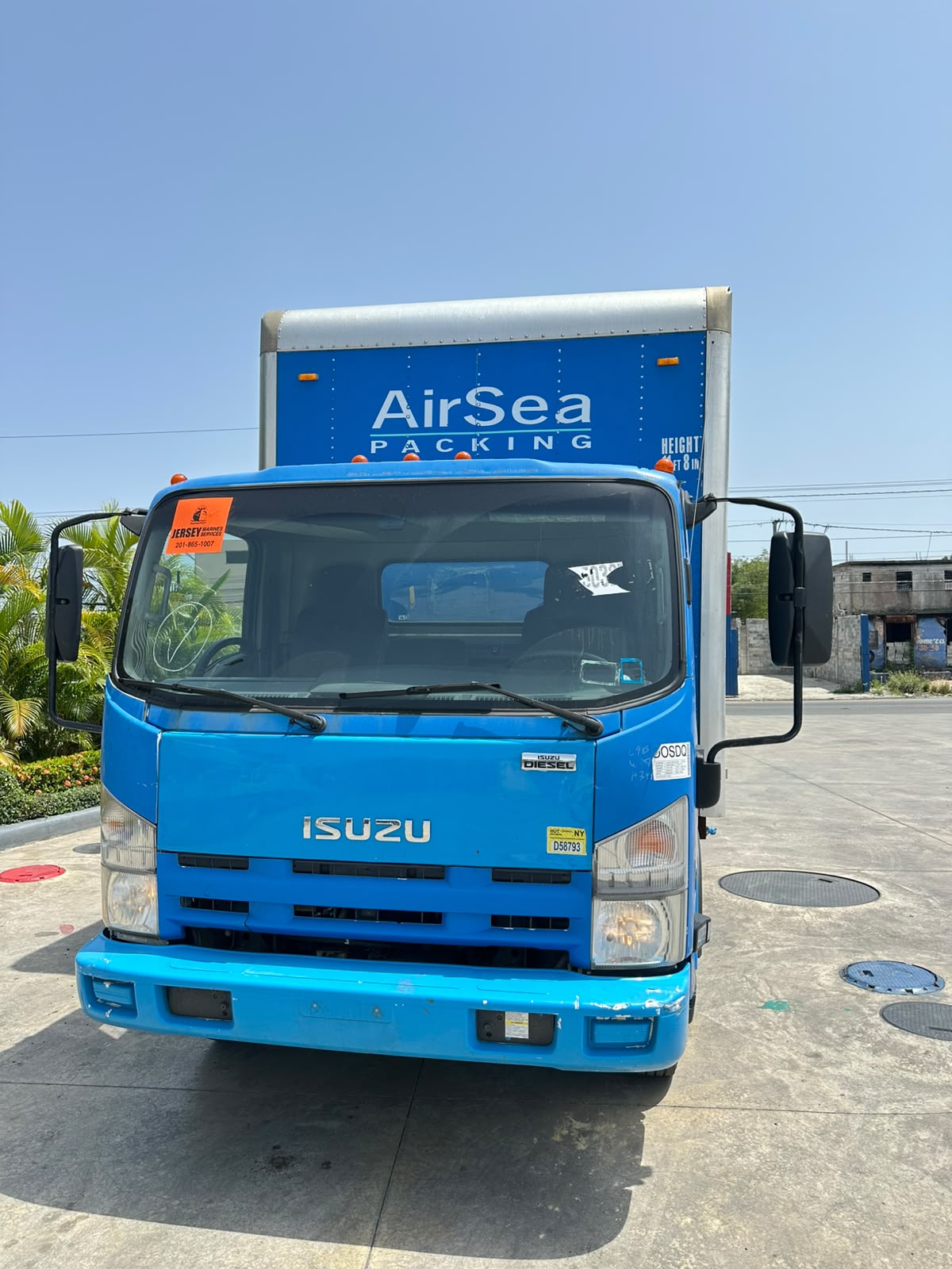 isuzu NRR