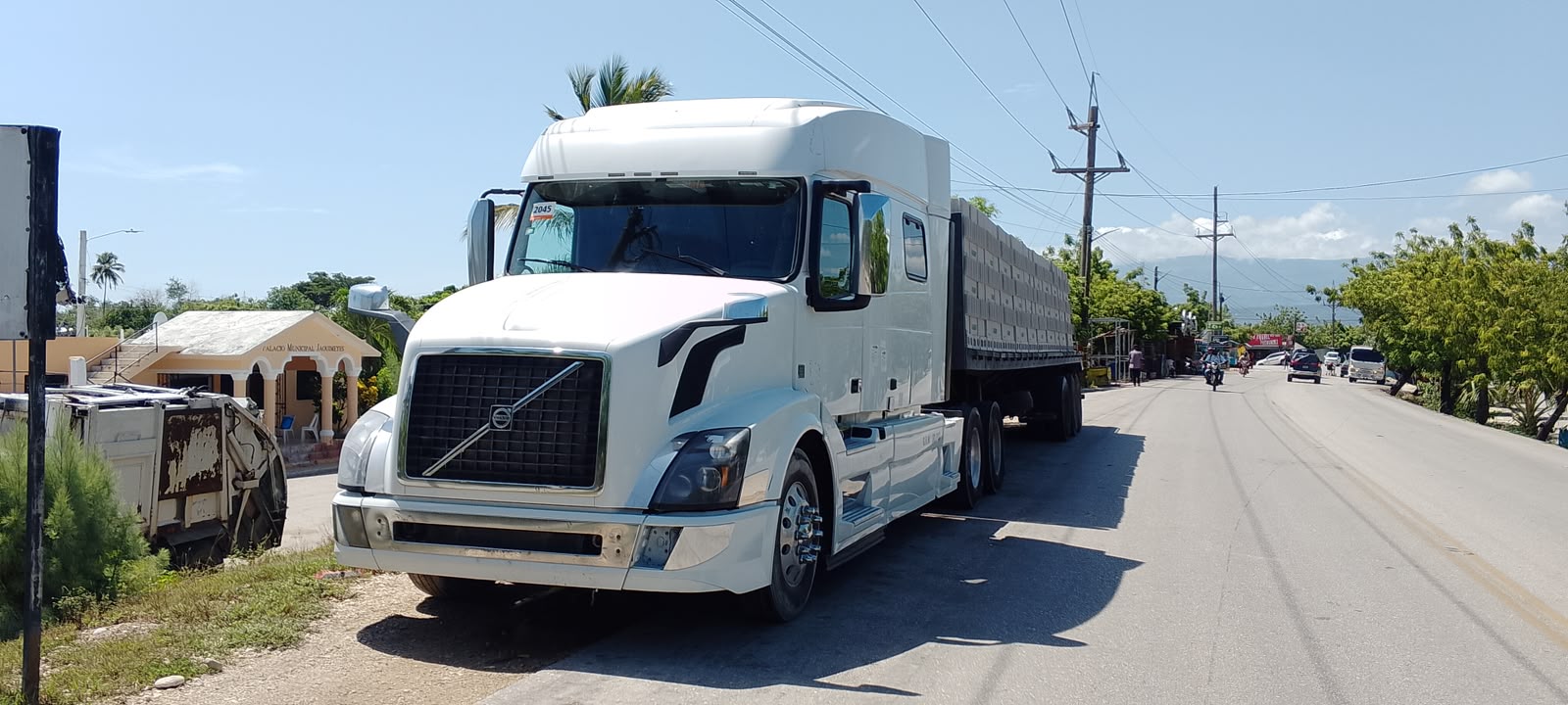 Volvo VNL